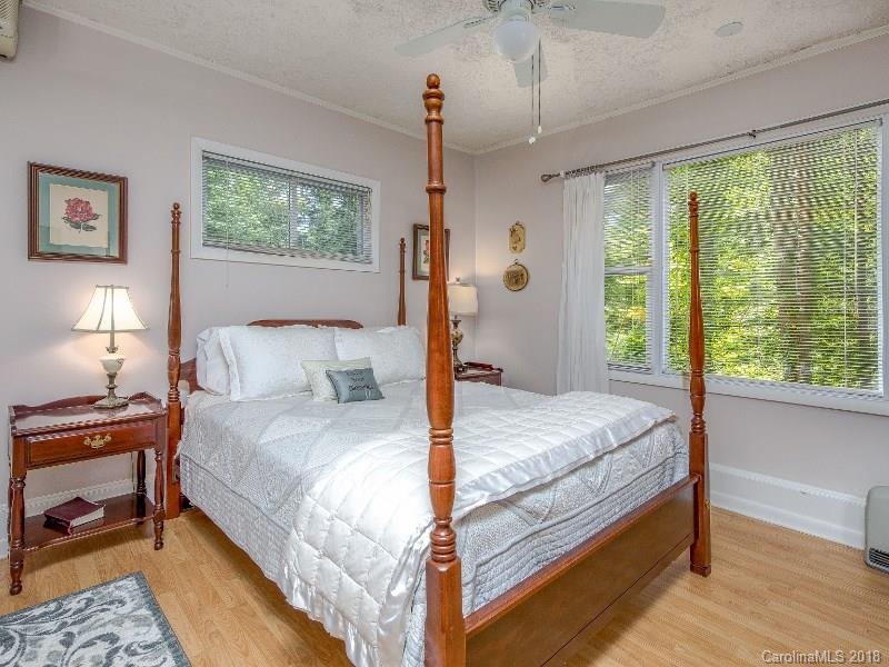 203 Davis Mountain Road Laurel Park, NC 28739 - Photo 30 of 34
