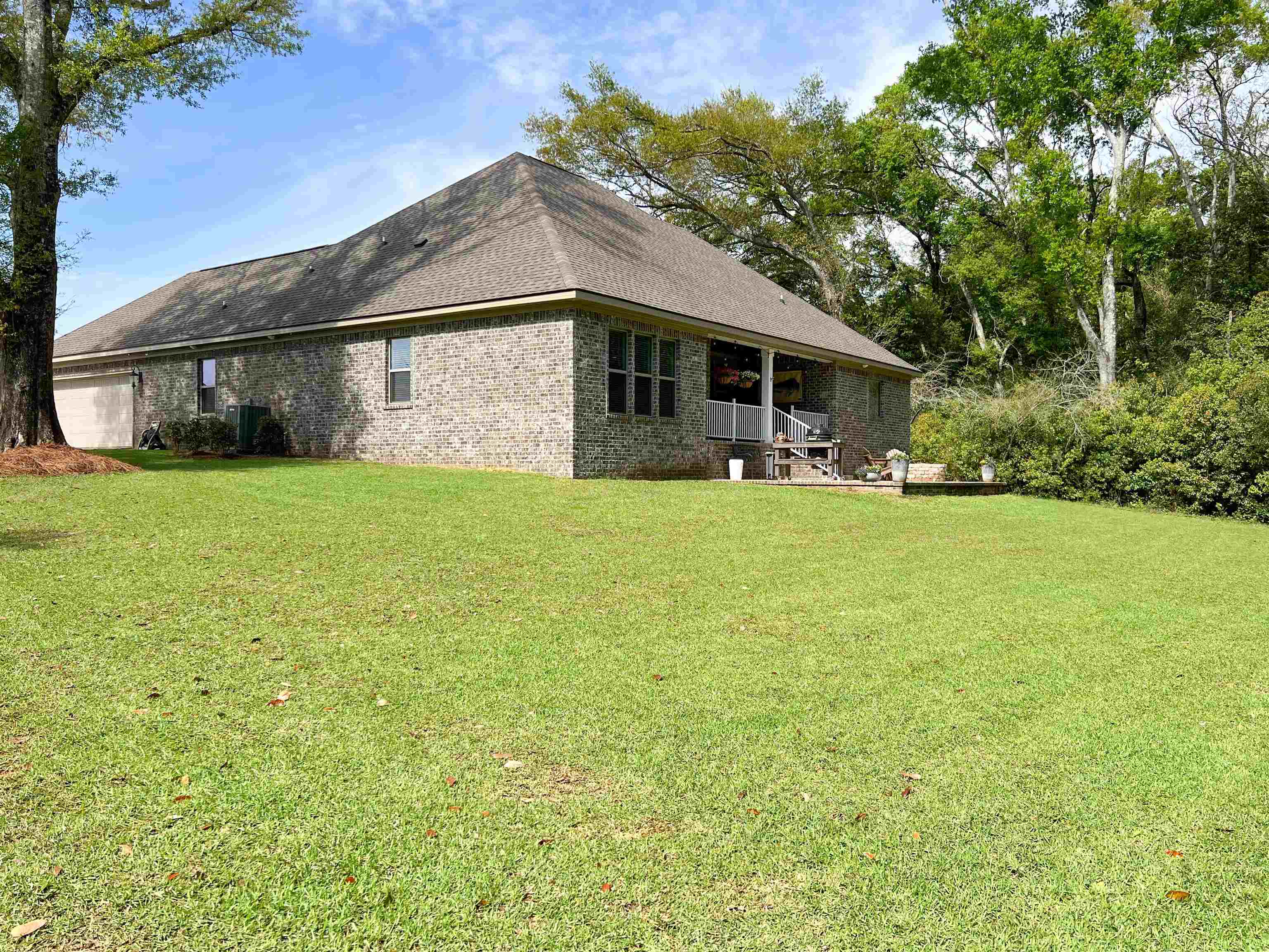 361 Garrison Boulevard Fairhope, AL 36532 - Photo 3 of 22