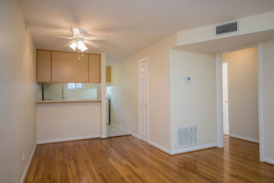 1620 Hawthorne Street, Unit 2 Houston, TX 77006 - Photo 1 of 19