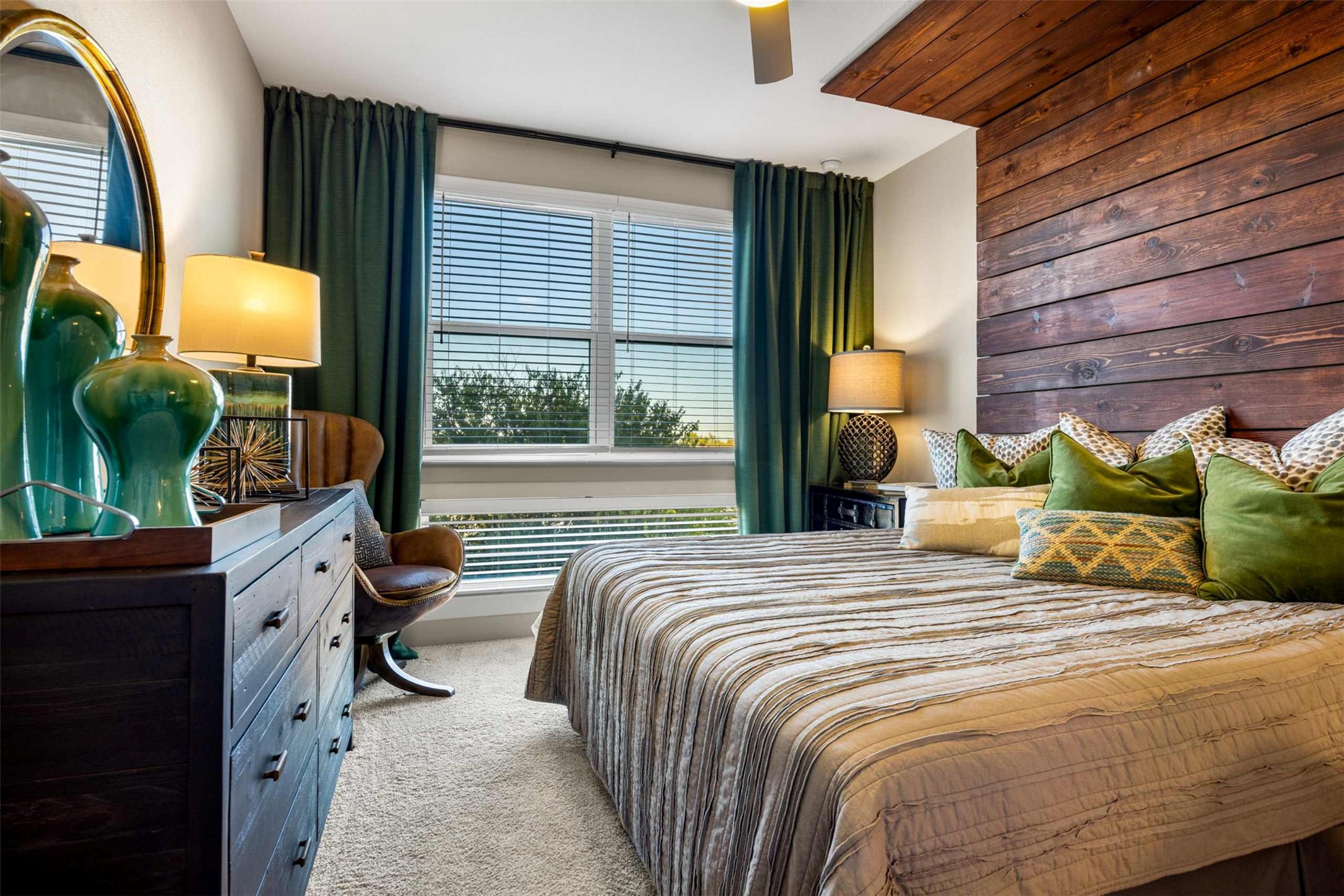 6107 East Riverside Drive, Unit 291 Austin, TX 78741 - Photo 4 of 18 Up To 8 Weeks Free *Contact the leasing office for more details*