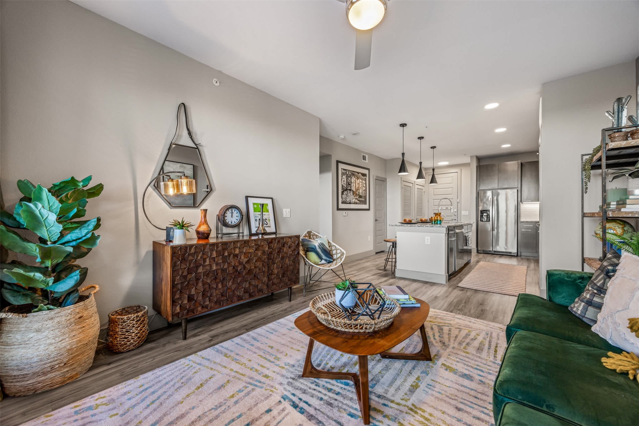 6107 East Riverside Drive, Unit 291 Austin, TX 78741 - Photo 5 of 18 Up To 8 Weeks Free *Contact the leasing office for more details*
