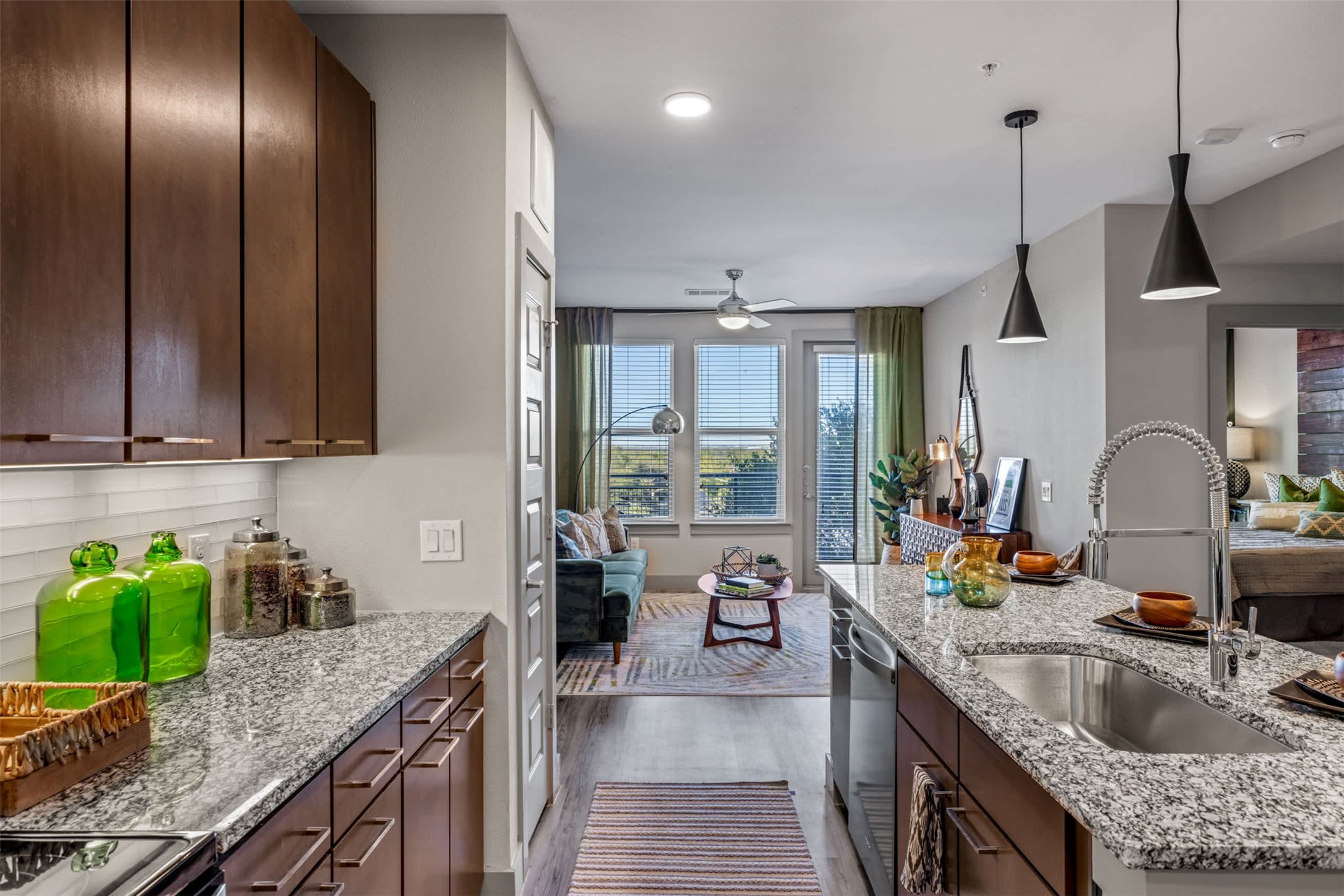 6107 East Riverside Drive, Unit 291 Austin, TX 78741 - Photo 8 of 18 Up To 8 Weeks Free *Contact the leasing office for more details*