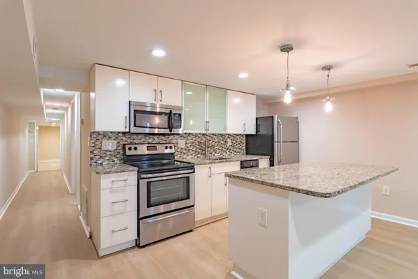 $2,300 | 1459 Chapin Street Northwest, Unit BSMT, Washington, DC 20009