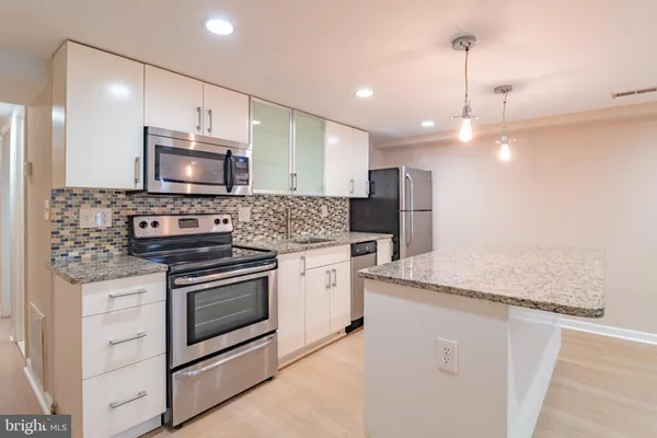 $2,300 | 1459 Chapin Street Northwest, Unit BSMT, Washington, DC 20009