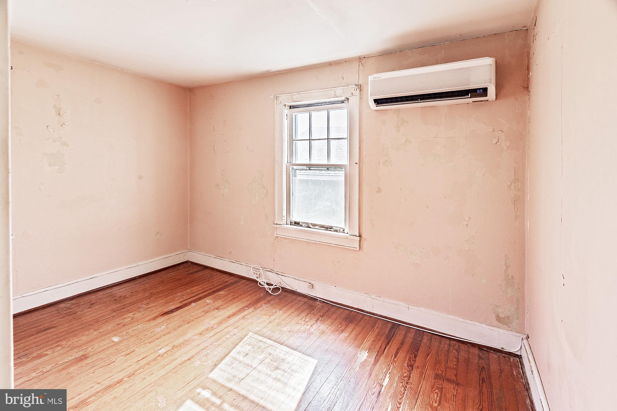 286 Morrison Avenue Salem, NJ 08079 - Photo 11 of 27 bedroom 2