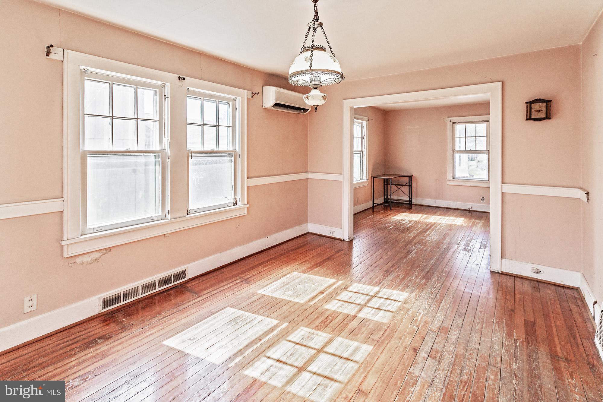 286 Morrison Avenue Salem, NJ 08079 - Photo 6 of 27 dining room