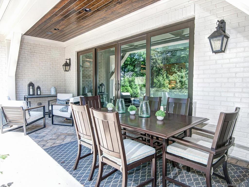 6237 Sharon Acres Road Charlotte, NC 28210 - Photo 41 of 48 a dining room with furniture and window