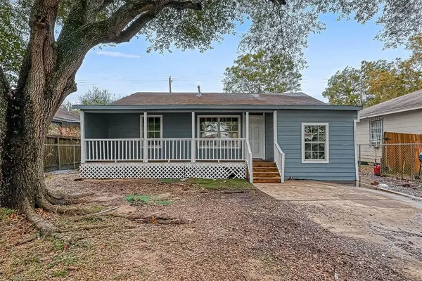 $1,500 | 7028 St Augustine Street, Houston, TX 77021