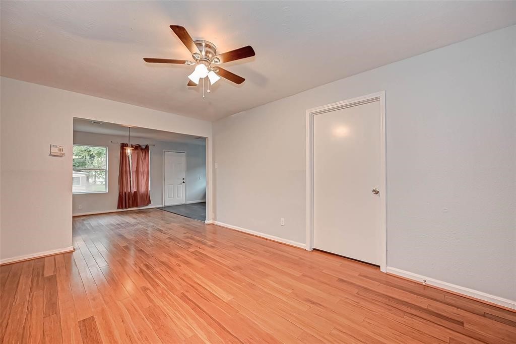 7028 St Augustine Street Houston, TX 77021 - Photo 5 of 15