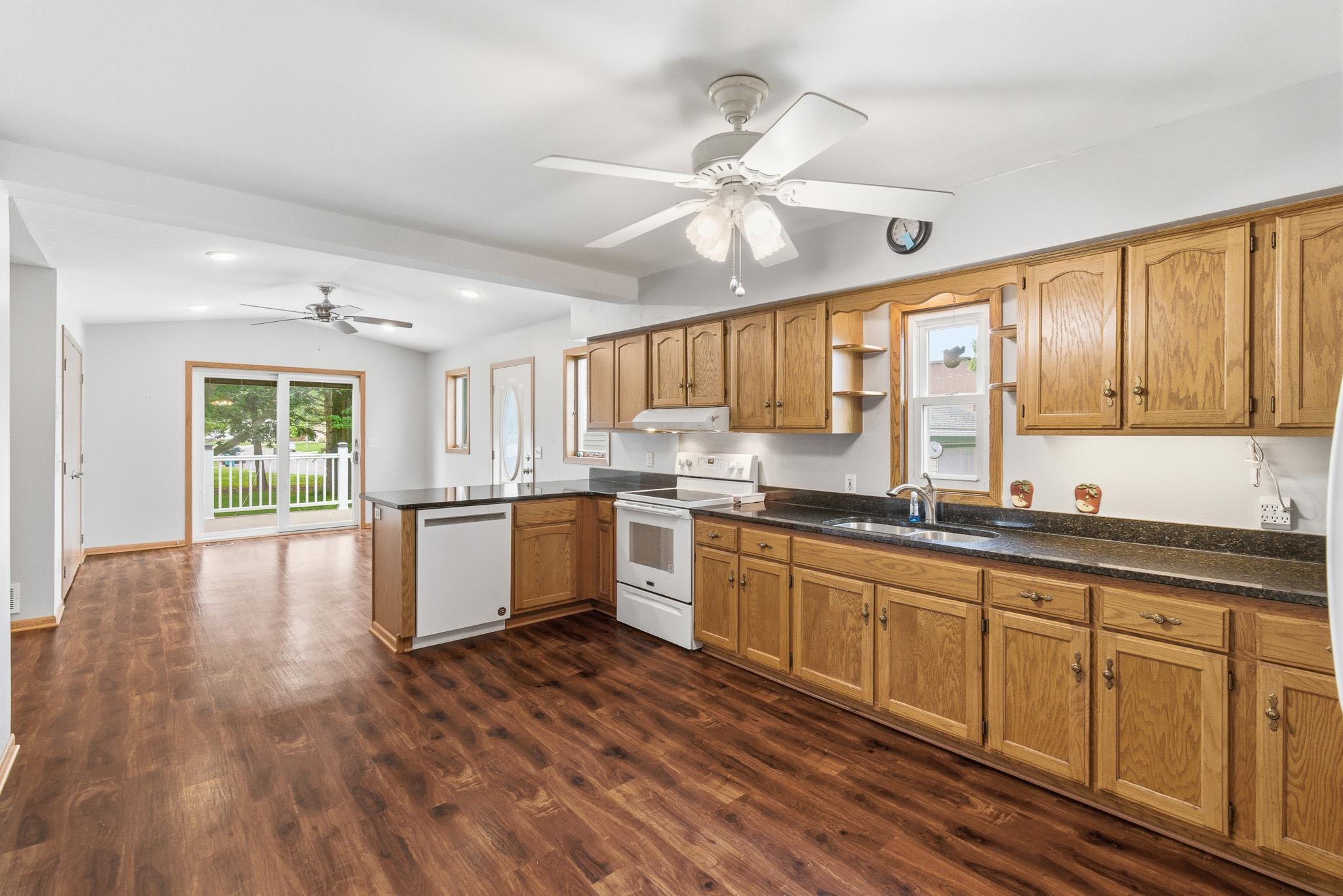 1113 North State Street Waseca, MN 56093 - Photo 20 of 51