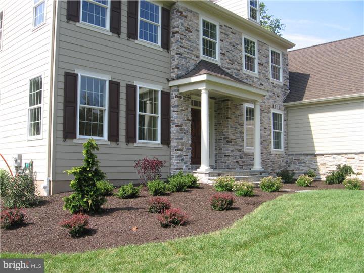 8 West Golf View Road, Unit 5 Havertown, PA 19083 - Photo 3 of 25