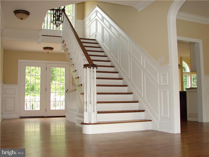 8 West Golf View Road, Unit 5 Havertown, PA 19083 - Photo 5 of 25