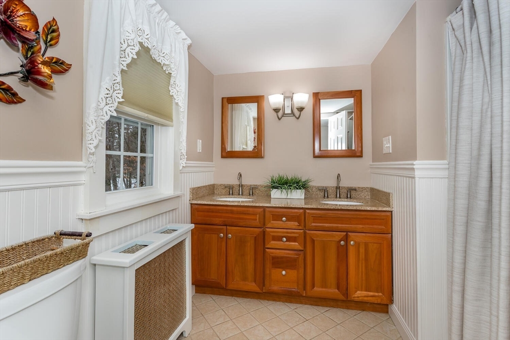 20 Forrest Road Walpole, MA 02081 - Photo 13 of 19