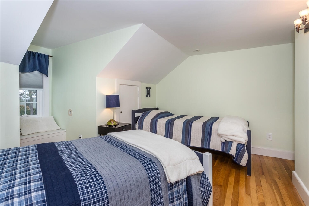 20 Forrest Road Walpole, MA 02081 - Photo 16 of 19