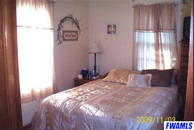 628 Line Street Decatur, IN 46733 - Photo 5 of 5
