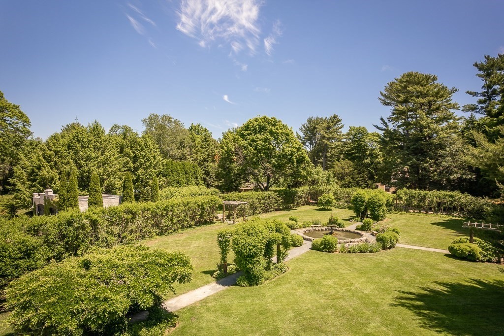 11 Thissell Street, Unit 3 Beverly, MA 01915 - Photo 24 of 31 a view of a yard with swimming pool