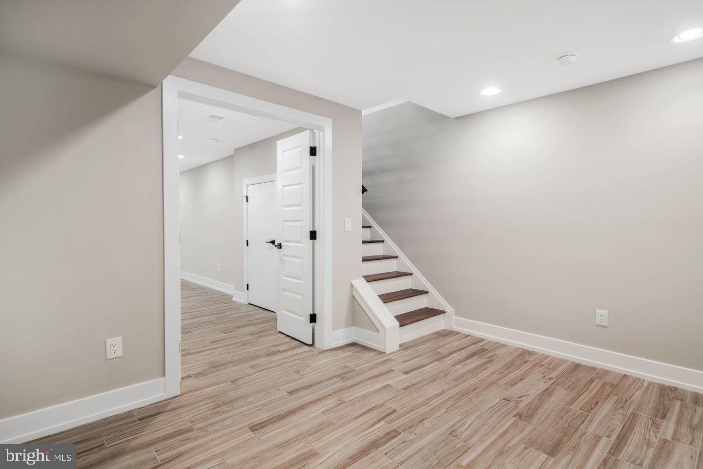 1716 Reed Street Philadelphia, PA 19146 - Photo 14 of 34