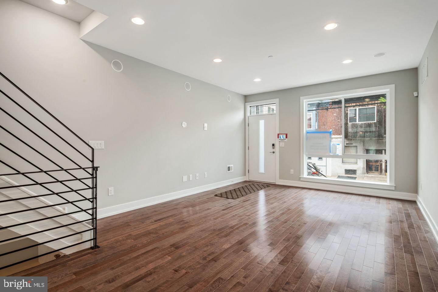 1716 Reed Street Philadelphia, PA 19146 - Photo 3 of 34