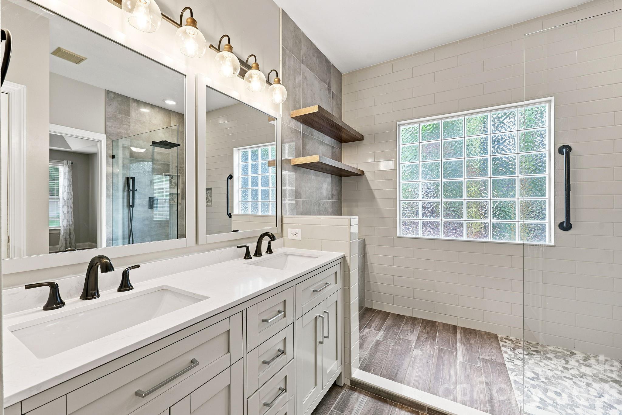 8821 Hambright Road Huntersville, NC 28078 - Photo 17 of 45 Gallery Image 17