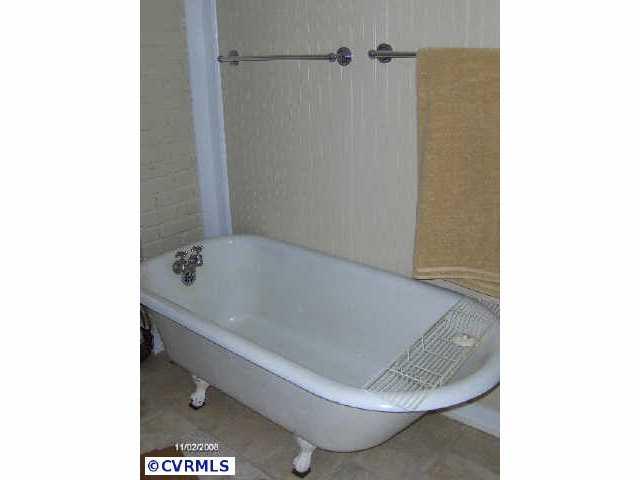 11037 West River Road Aylett, VA 23009 - Photo 3 of 6 Gallery Image 3