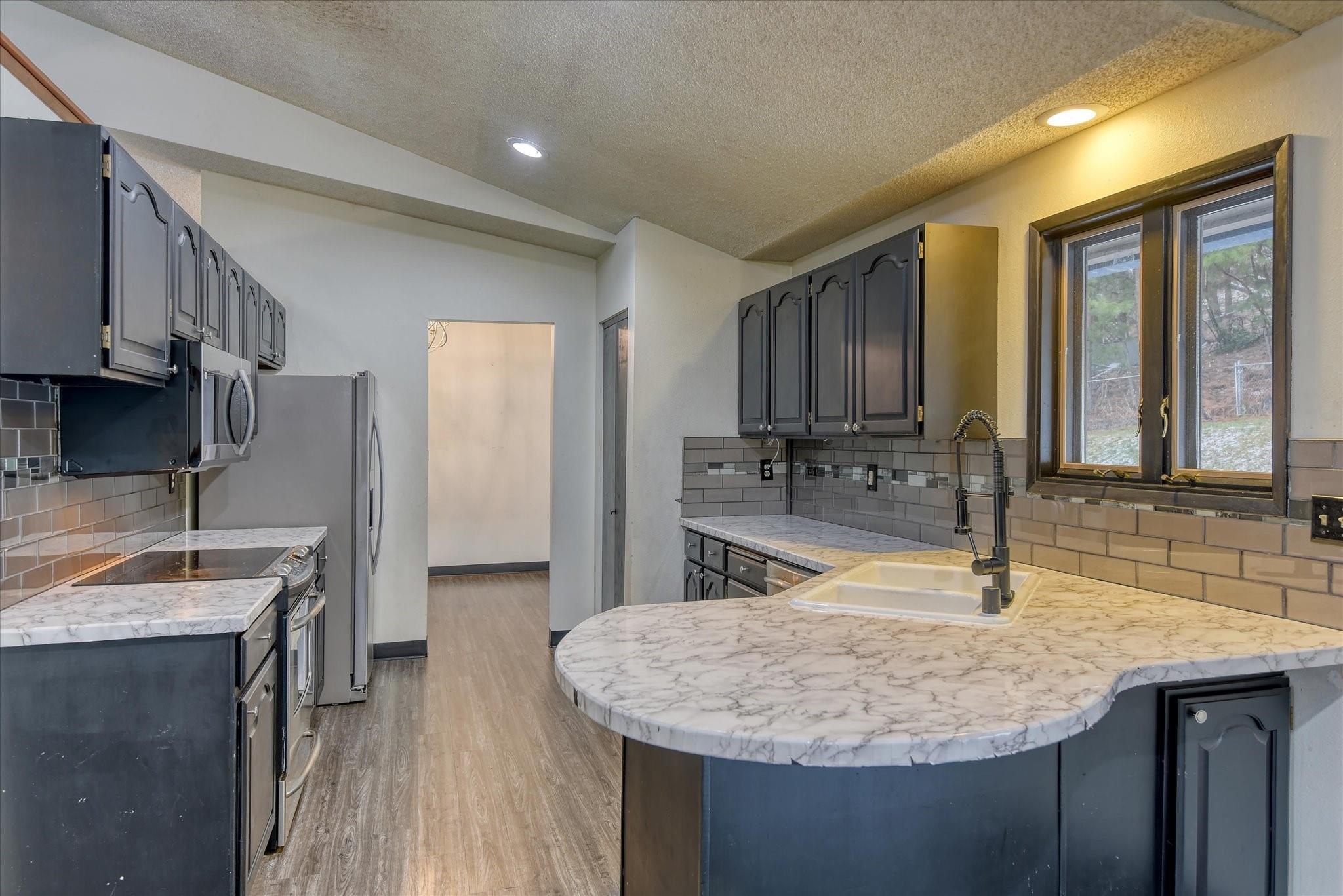 1715 South Ridgemont Drive Spokane Valley, WA 99037 - Photo 14 of 44