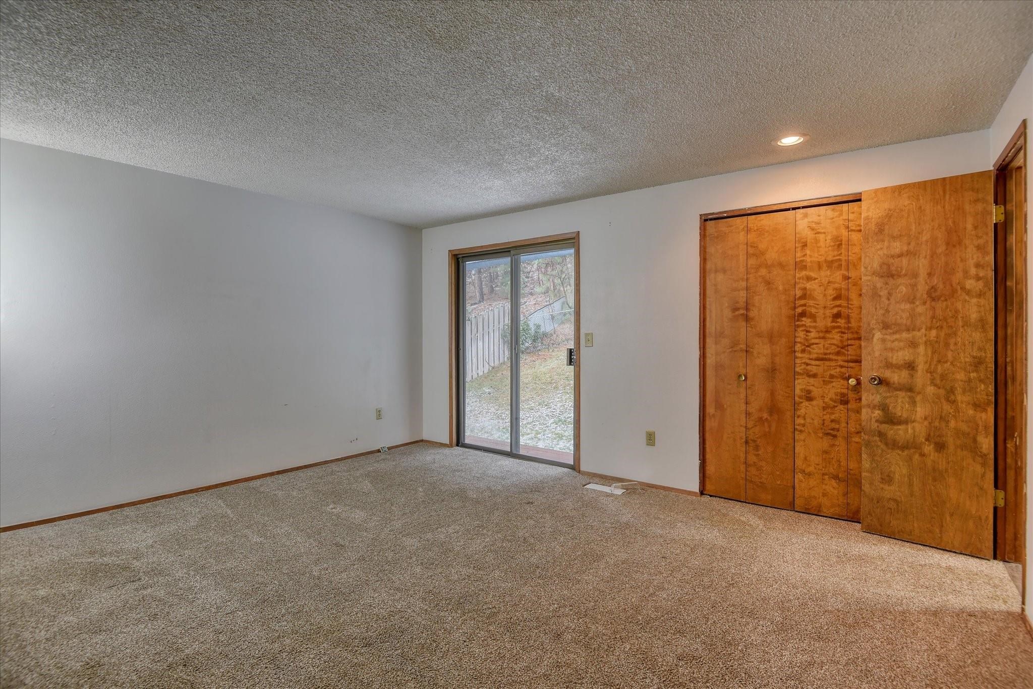 1715 South Ridgemont Drive Spokane Valley, WA 99037 - Photo 19 of 44