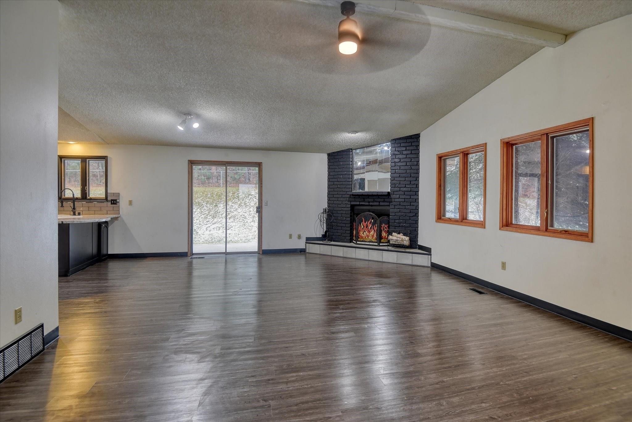 1715 South Ridgemont Drive Spokane Valley, WA 99037 - Photo 9 of 44