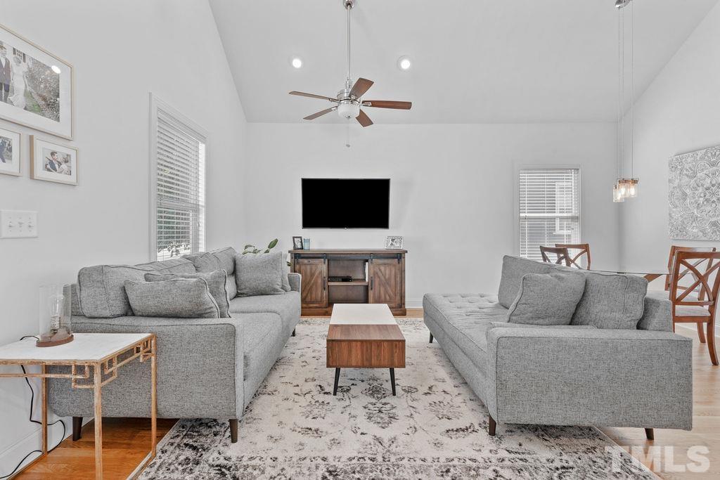 804 East Davie Street Raleigh, NC 27601 - Photo 5 of 28 Gallery Image 5