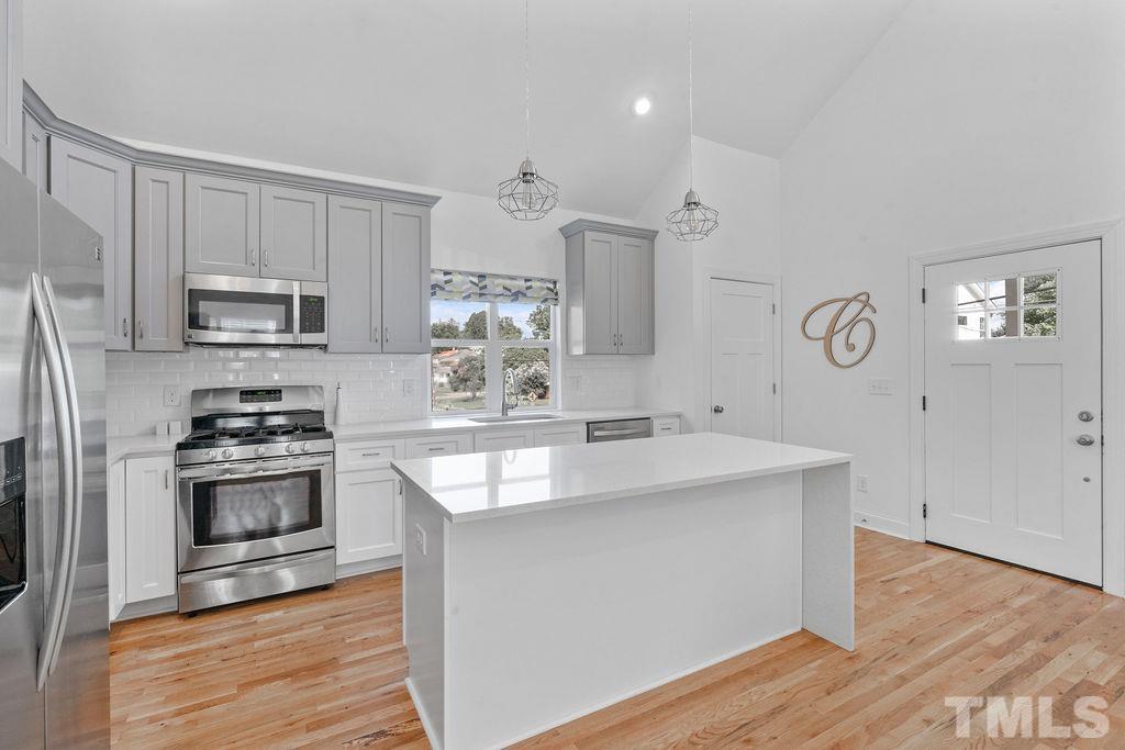 804 East Davie Street Raleigh, NC 27601 - Photo 7 of 28 Gallery Image 7