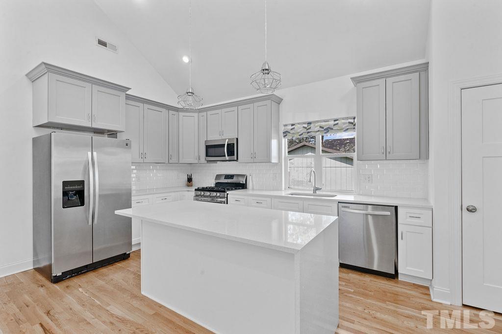804 East Davie Street Raleigh, NC 27601 - Photo 9 of 28 Gallery Image 9