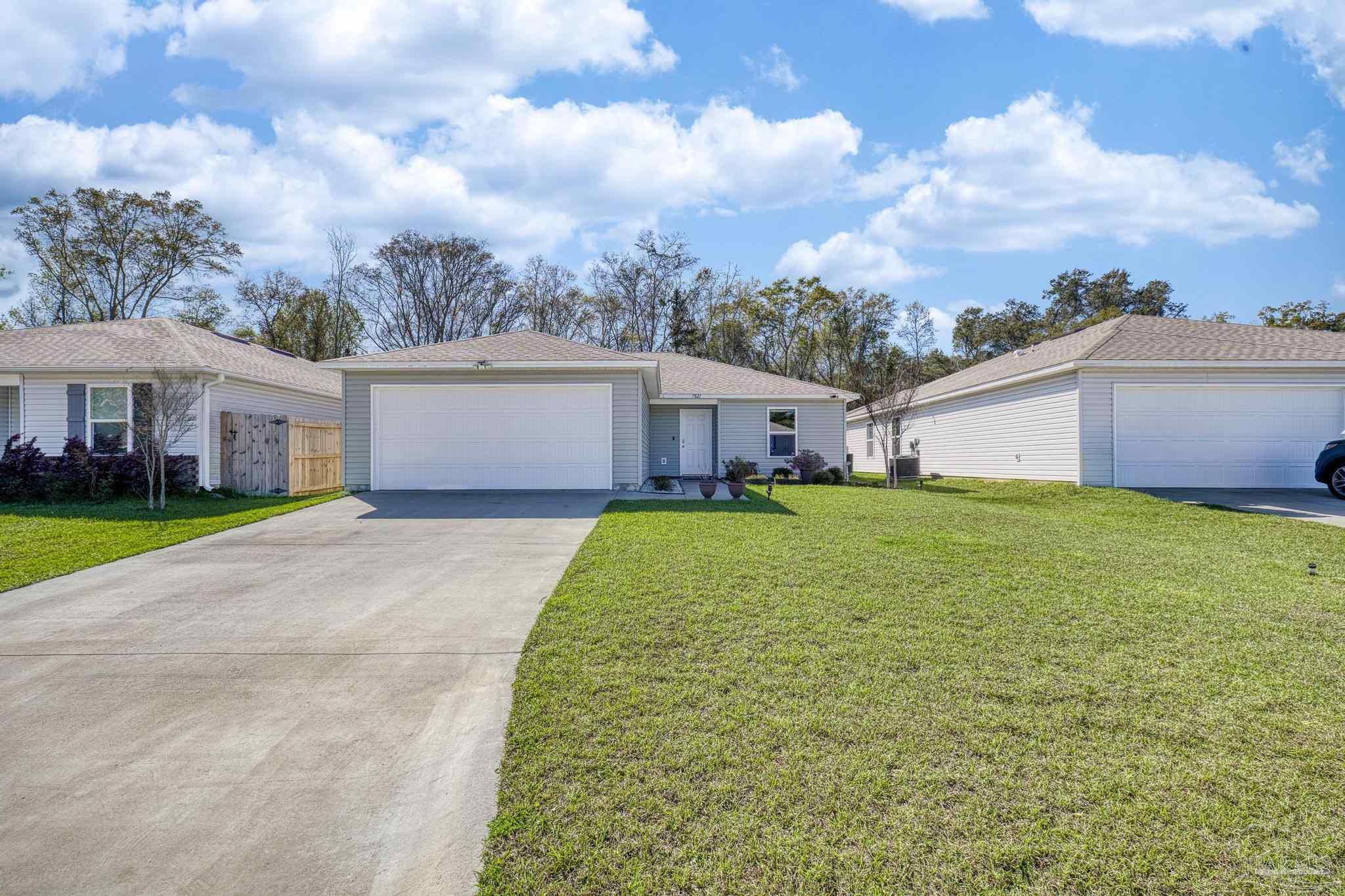 7821 Maxton Road Pensacola, FL 32514 - Photo 3 of 50