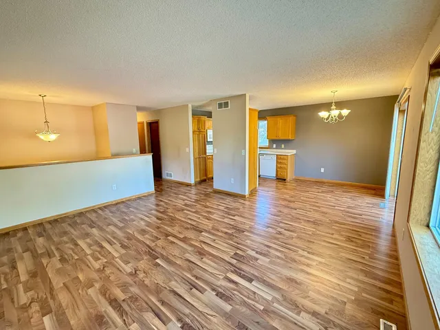 $210,000 | 428 22nd Avenue North, St. Cloud, MN 56303