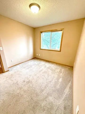 $210,000 | 428 22nd Avenue North, St. Cloud, MN 56303