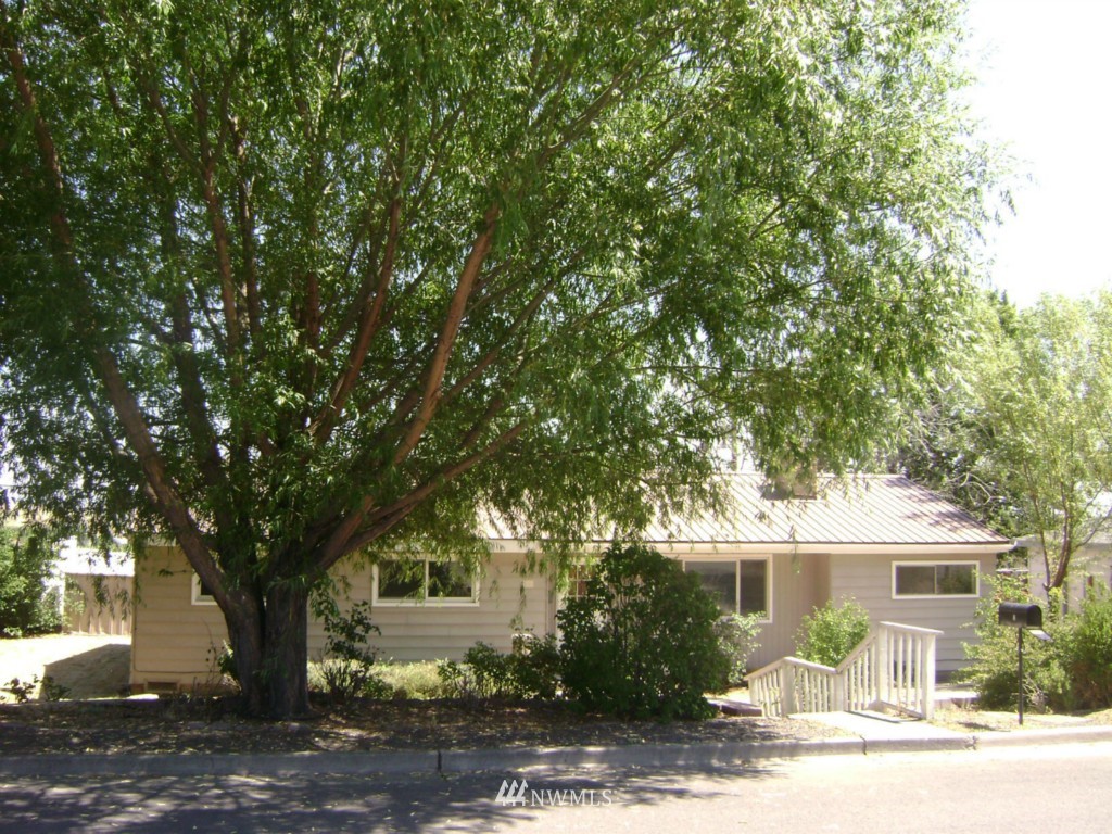 392 Patrick Road Ephrata, WA 98823 - Photo 1 of 1