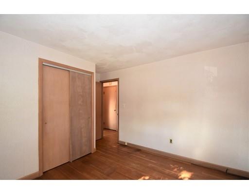 59 Hobbs Road Waltham, MA 02452 - Photo 13 of 23 Gallery Image 13