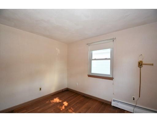 59 Hobbs Road Waltham, MA 02452 - Photo 14 of 23 Gallery Image 14
