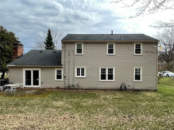 $395,000 | 23 Blackwatch Trail, Perinton, NY 14450