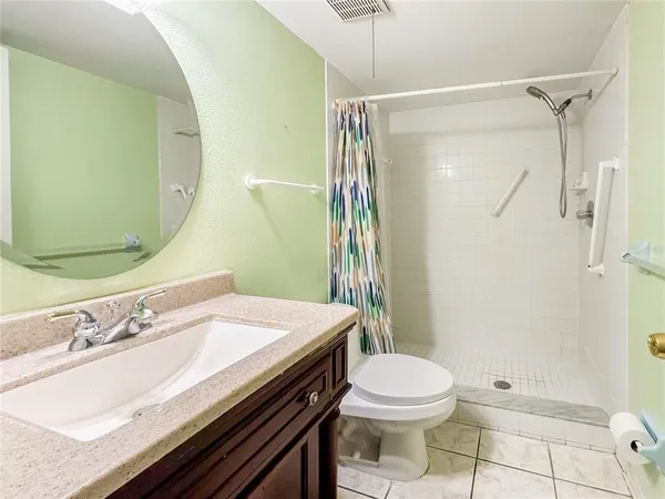 $199,999 | 3710 Greenery Court, Unit 110, Tampa, FL 33618
