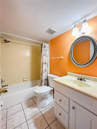 $199,999 | 3710 Greenery Court, Unit 110, Tampa, FL 33618