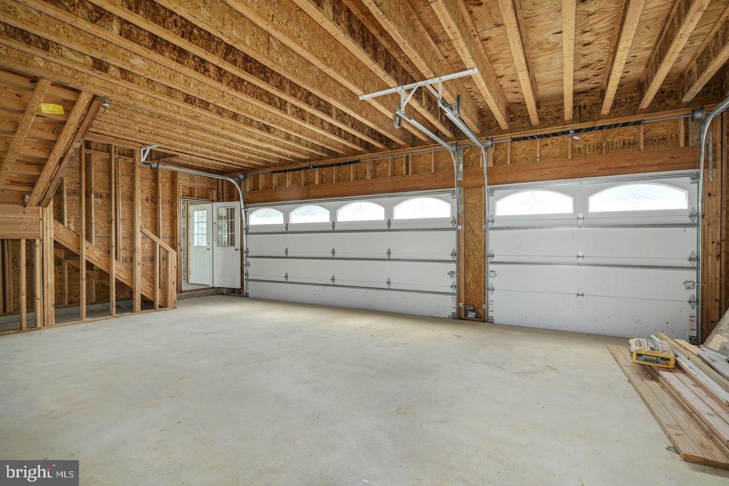 2374 Pine Road Huntingdon Valley, PA 19006 - Photo 15 of 36 Garage