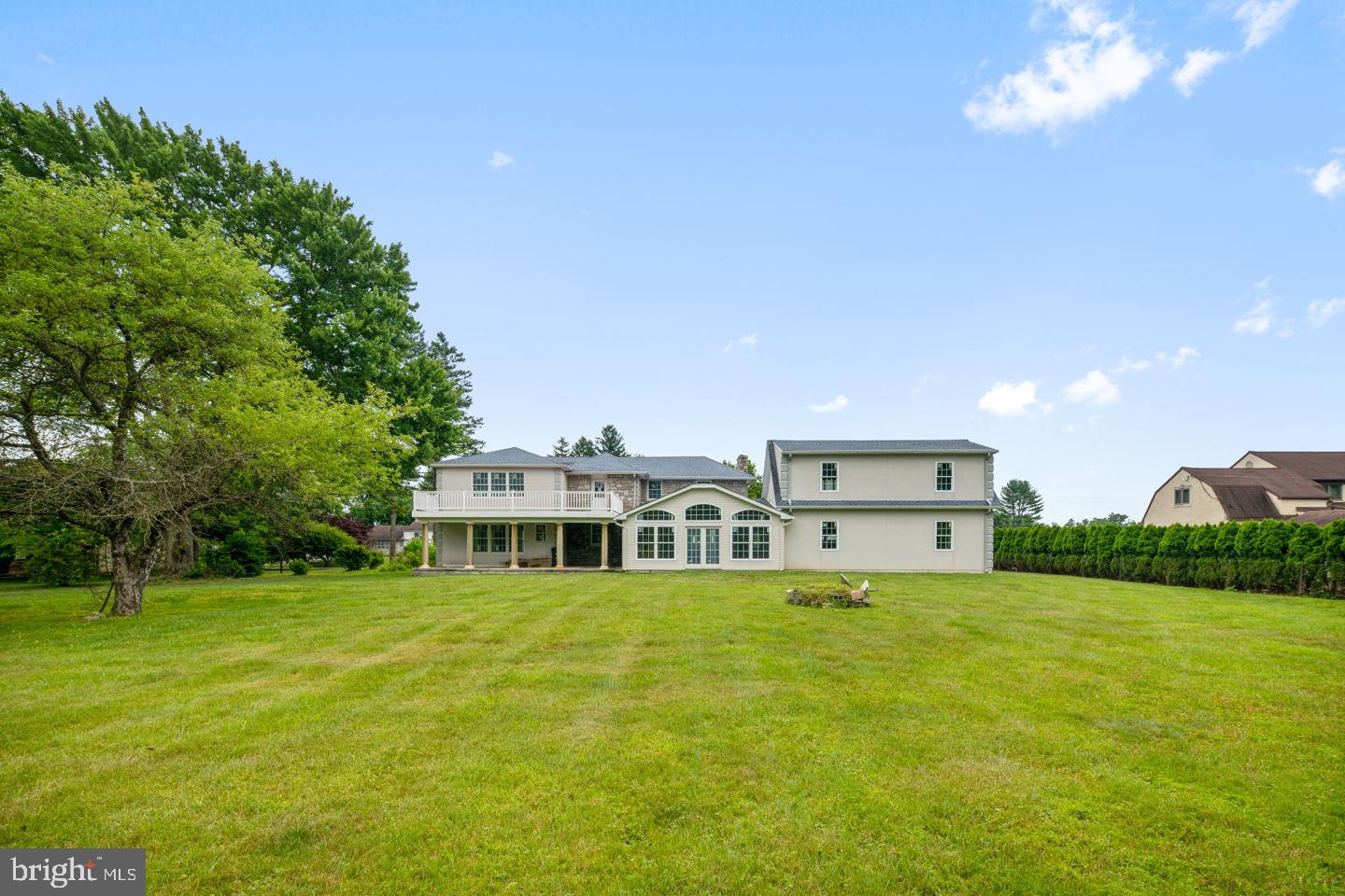 2374 Pine Road Huntingdon Valley, PA 19006 - Photo 21 of 36 Exterior Rear