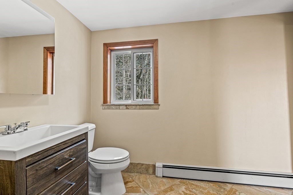 38 Boulder Road Saugus, MA 01906 - Photo 19 of 37 Gallery Image 19