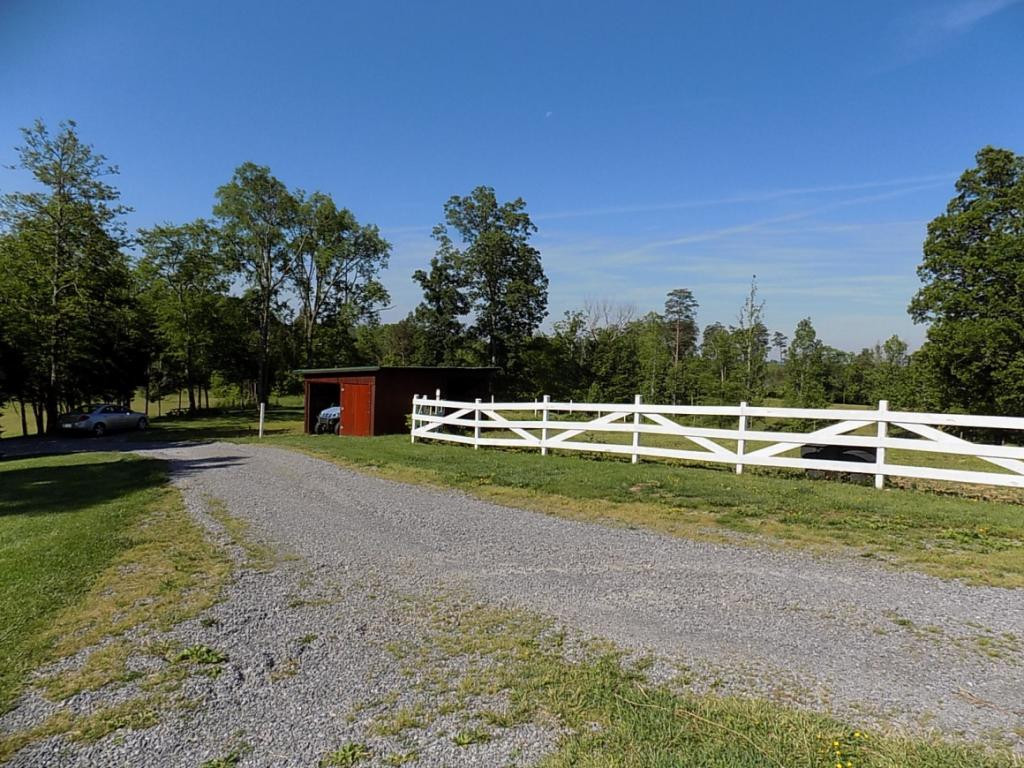 494 Summit Hill Road Bulls Gap, TN 37711 - Photo 19 of 32 Photo 19