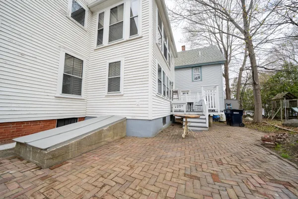 $199,900 | 59 Wing Street, Bangor, ME 04401