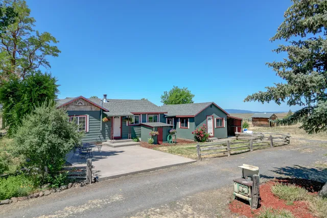 a car parked in front of a house