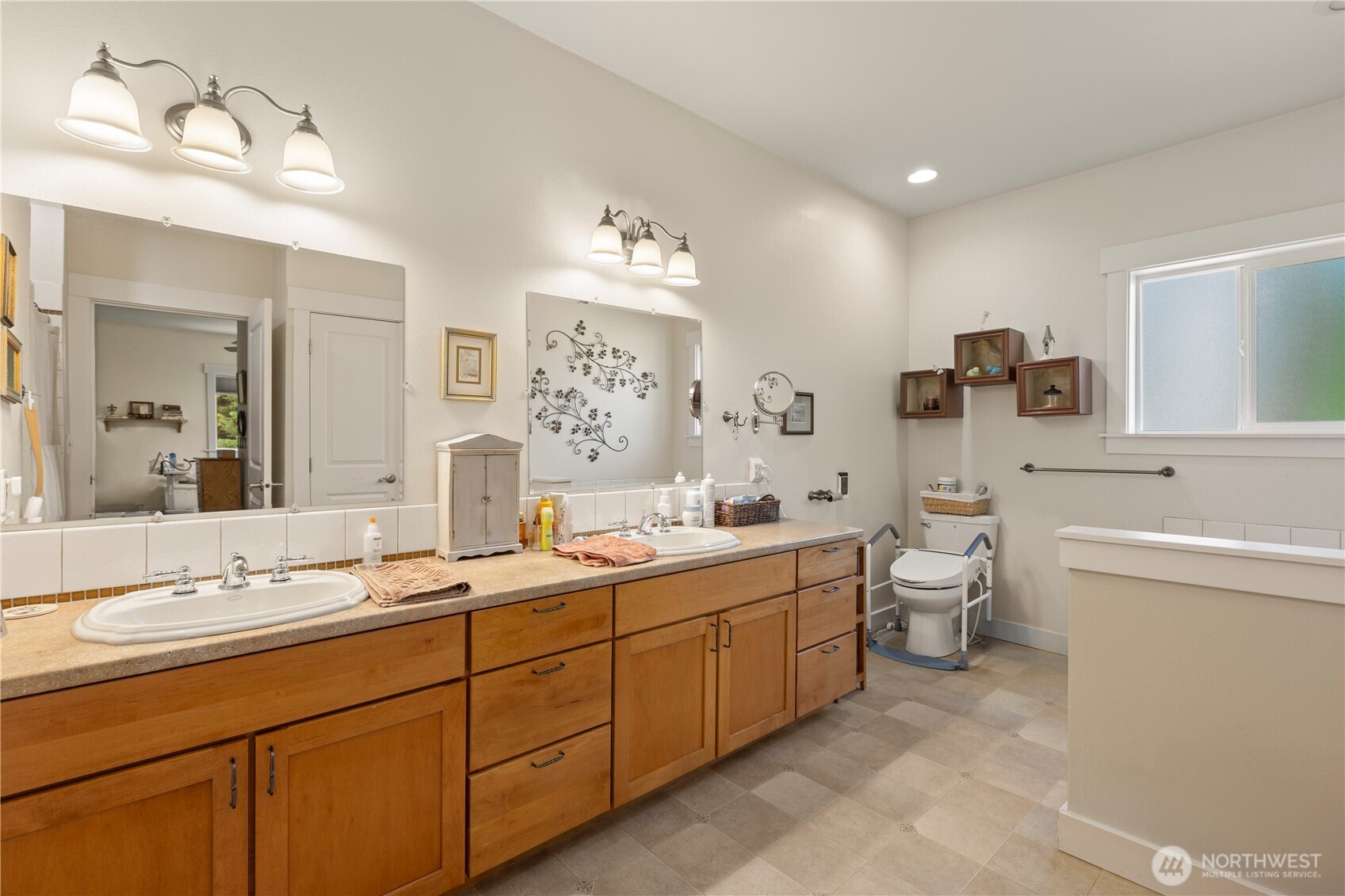 4509 74th Ave Court West Tacoma, WA 98466 - Photo 16 of 40