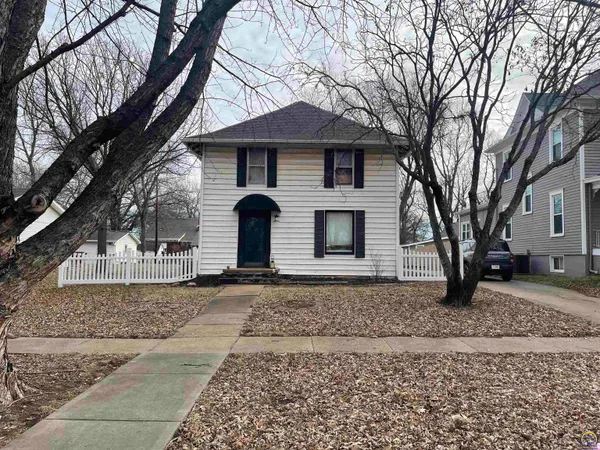 $72,500 | 505 Frazier Street, Valley Falls, KS 66088