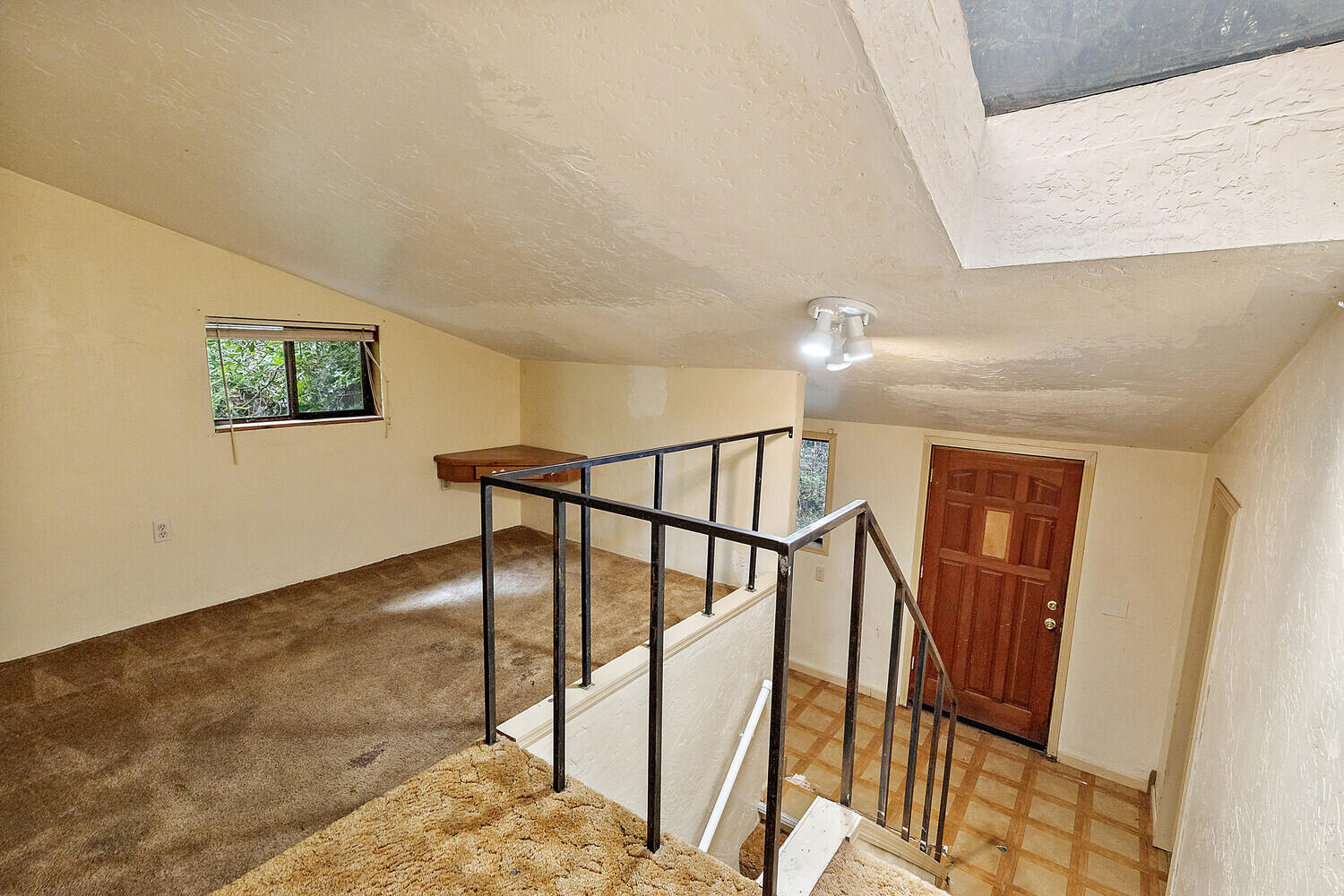 685 Jacksonville Reservoir Road Jacksonville, OR 97530 - Photo 37 of 49 35