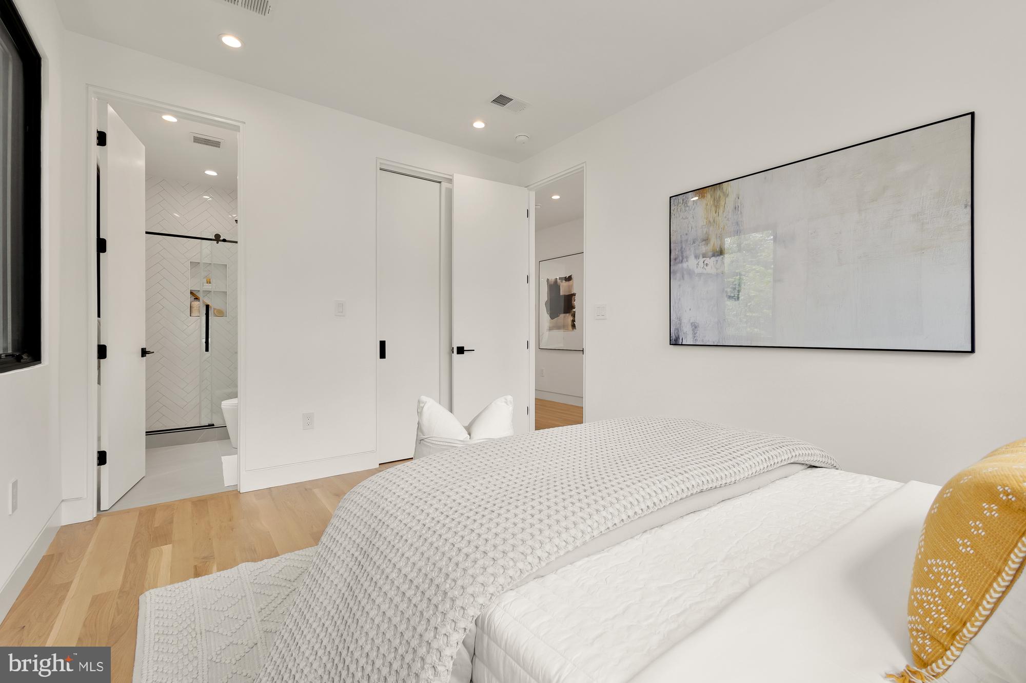 4525 Grant Road Northwest Washington, DC 20016 - Photo 19 of 38