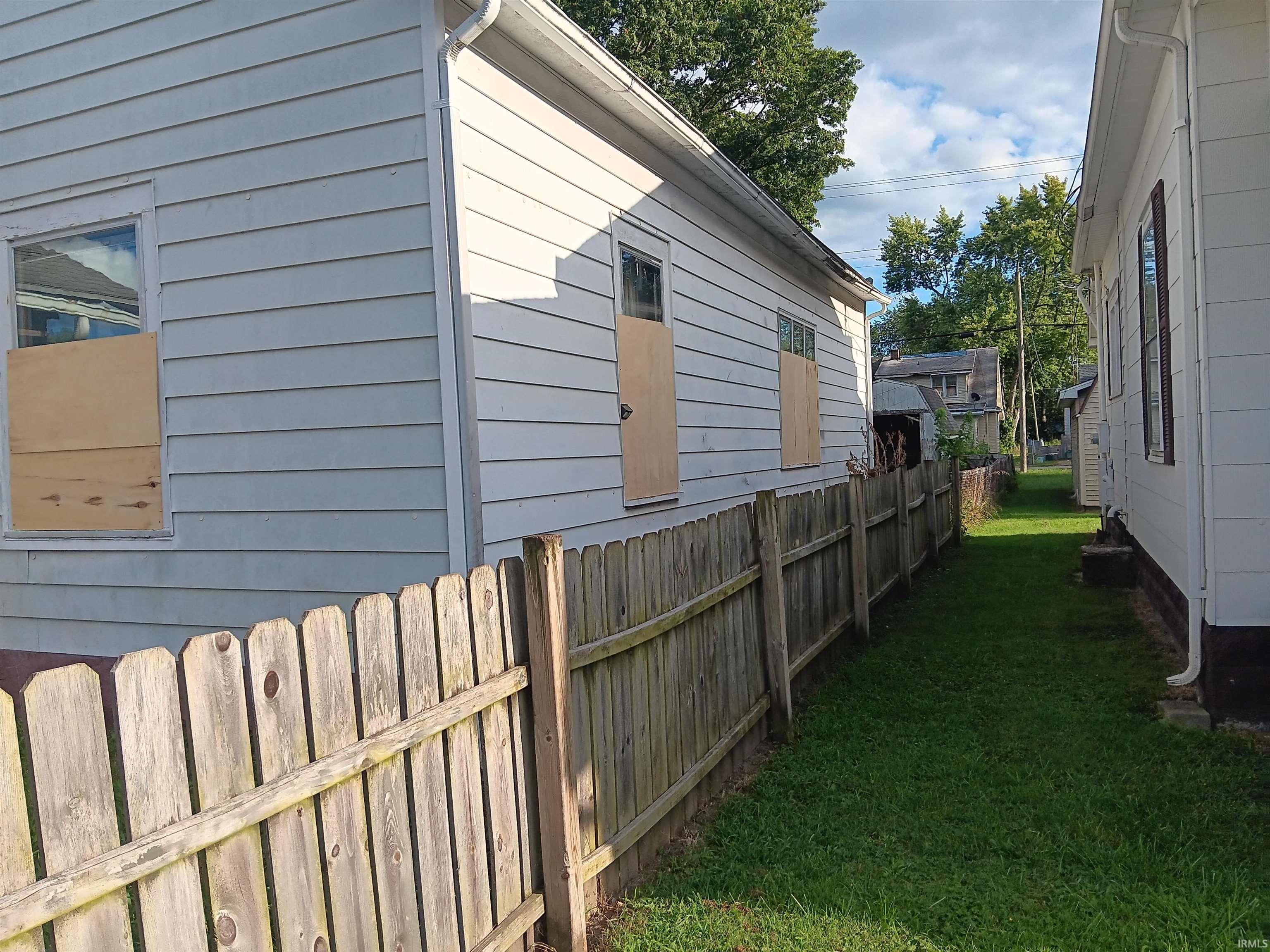 2125 1st Avenue Terre Haute, IN 47807 - Photo 9 of 30